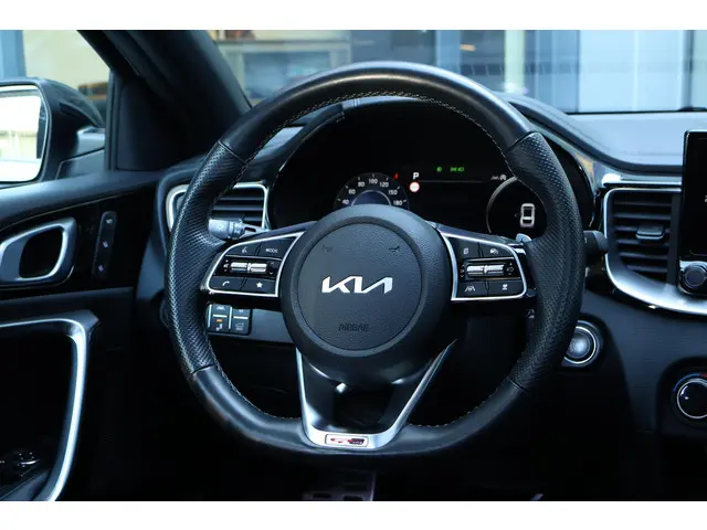 Kia ProCeed 1.5 T-GDi GT-PlusLine 2023 Benzine 19