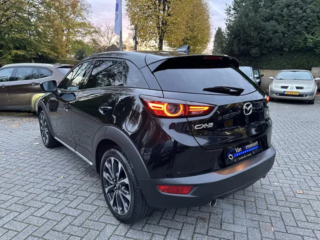 Mazda CX-3 2.0 Automaat SkyActiv-G 121 GT-M 2019 Benzine 3