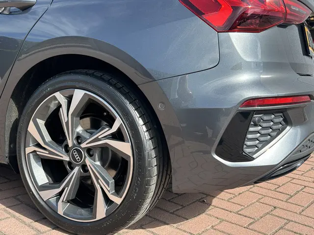 Audi A3 Sportback 35 TFSI 2021 Hybride Benzine 15