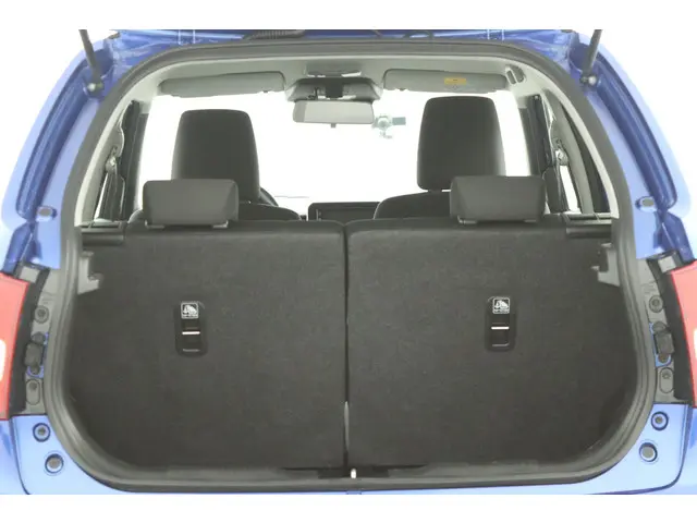 Suzuki Ignis 1.2 Stijl Smart Hybrid 2017 Benzine 24