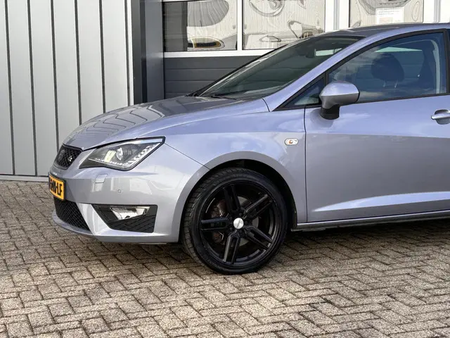 SEAT Ibiza 1.0 EcoTSI FR Connect 2015 Benzine 4