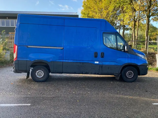 Iveco Daily 35S13V 2.3 352 H2 2016 Diesel 6