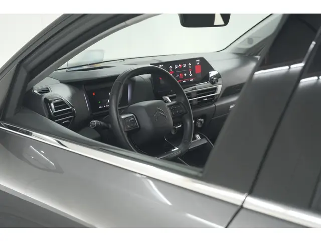 Citroën C4 Puretech 130 EAT8 Shine 2021 Benzine 2