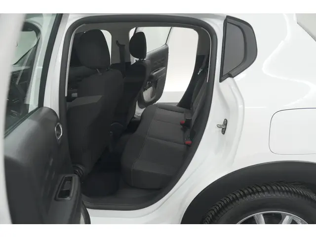 Citroën C3 PureTech 82 Feel 2020 Benzine 26