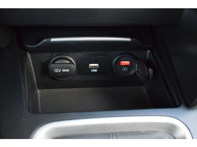 Kia Ceed 1.0 T-GDi DynamicLine X-Tra 2022 Benzine 20