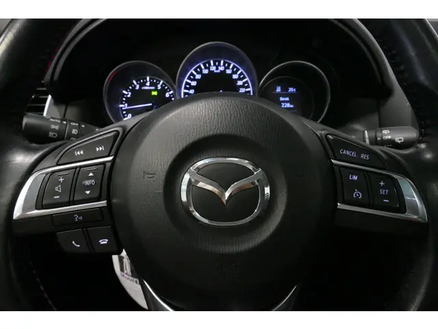 Mazda CX-5 2.0 SkyActiv-G 160 GT-M 4WD 2016 Benzine 24