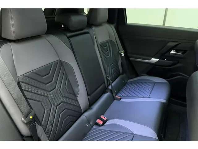 Jeep Compass First Edition 74 kWh 2026 Elektrisch 18