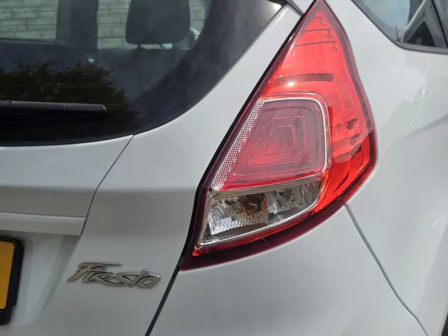 Ford Fiesta 1.25 Airco/Lmv/Stoelverwarming 2013 Benzine 7