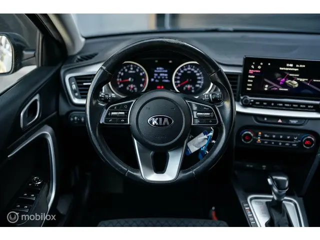 Kia Ceed Sportswagon 1.4 T-GDi DynamicLine 2019 Benzine 33