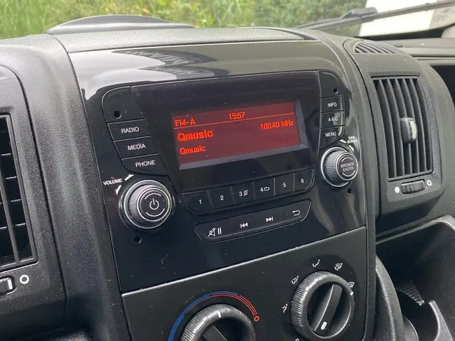 Peugeot Boxer 328 2.0 BlueHDI L1H1 Profit+ 2016 Diesel 10