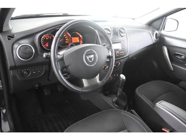 Dacia Sandero 0.9 TCe Ambiance *Nieuwe APK* 2013 Benzine 15