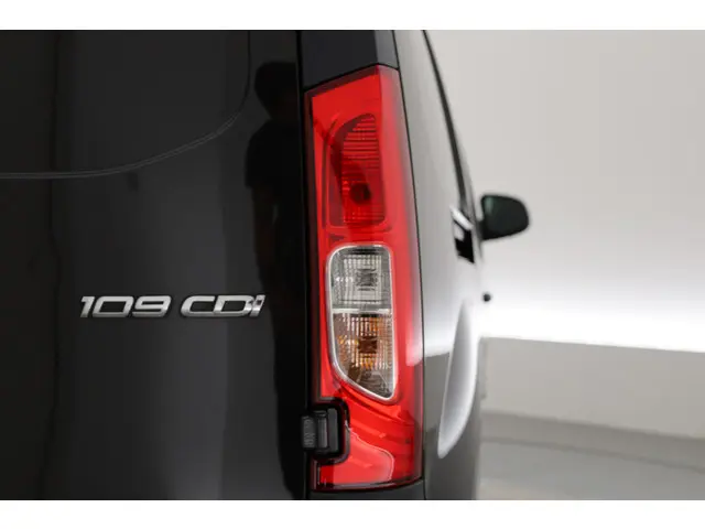 Mercedes-Benz Citan 109 CDI Extra Lang 2021 Diesel 23