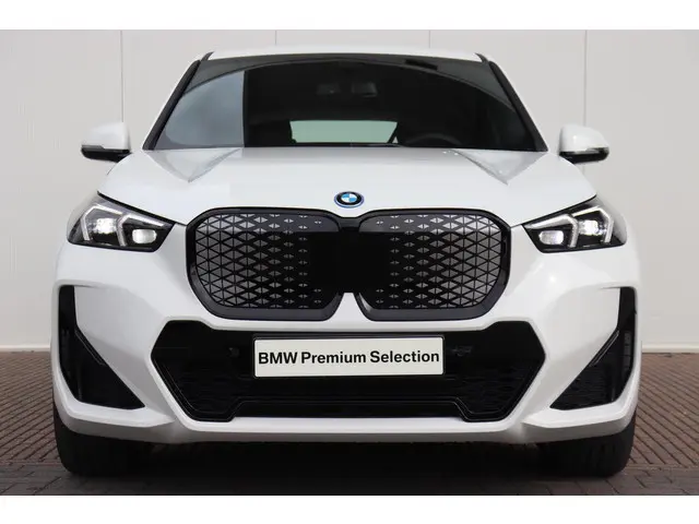 BMW iX1 eDrive20 67 kWh 2024 Elektrisch 2