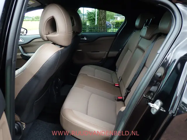 Citroën DS4 1.6 VTi 2015 Benzine 9