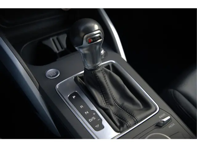 Audi Q2 1.4 TFSI CoD Design Pro Line Plus 2018 Benzine 48