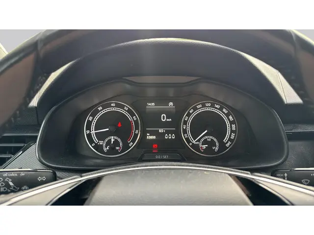 Škoda Scala 1.0 TSI Ambition 2022 Benzine 18