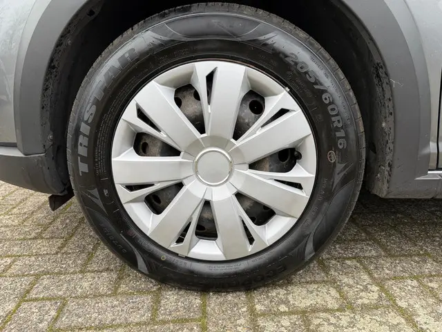 Dacia Jogger 1.0 TCe 110 Expression 7p. 2023 Benzine 12