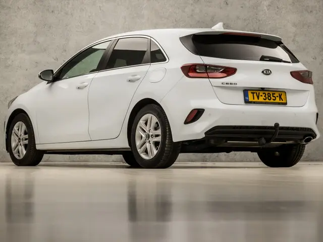 Kia Ceed 1.0 T-GDi DynamicLine 2018 Benzine 3