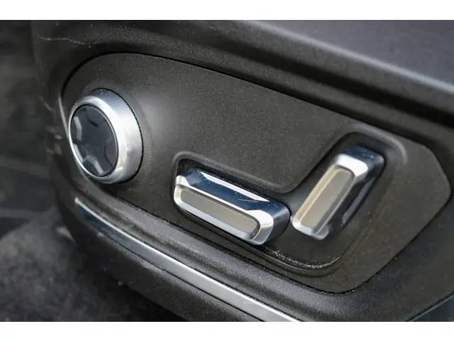 Lynk & Co 01 1.5 2021 Hybride Benzine 28