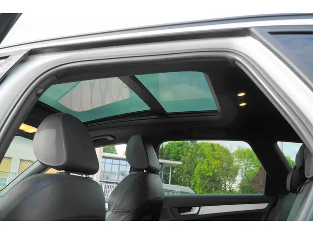 Audi A4 Avant 1.8 TFSI S-LINE PANORAMADAK 2015 Benzine 2