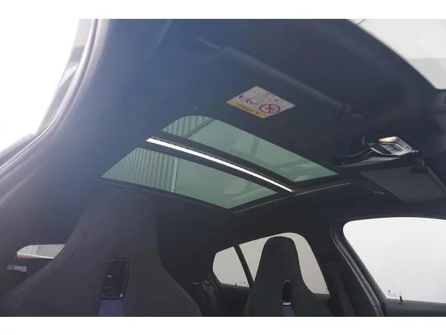 BMW 1 Serie M135i xDrive 2020 Benzine 23