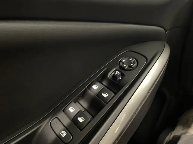 Opel Grandland 1.2 Turbo GS Auto. 2024 Benzine 16