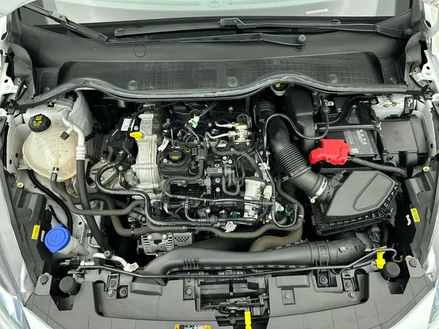 Ford Fiesta 1.0 EcoBoost Hybrid ST-Line 2022 Benzine 14