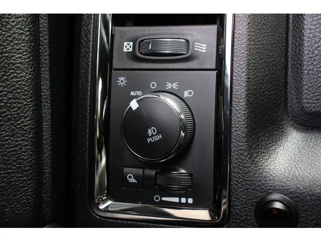 Dodge Ram 1500 5.7 V8 Quad Cab 6'4 | ORIG NL 2018 LPG/Gas 29