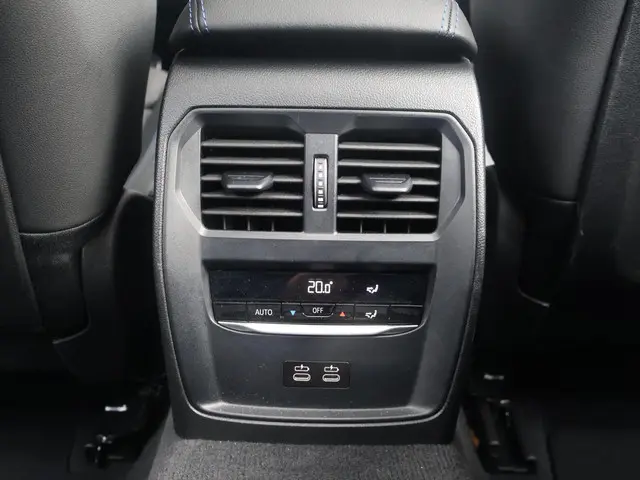 BMW 3 Serie Touring 320e 2023 Hybride Benzine 20