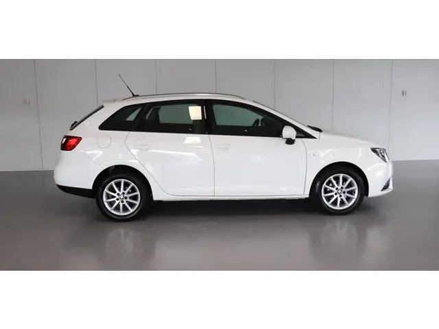 SEAT Ibiza ST 1.0 EcoTSI Style Connect 2015 Benzine 3