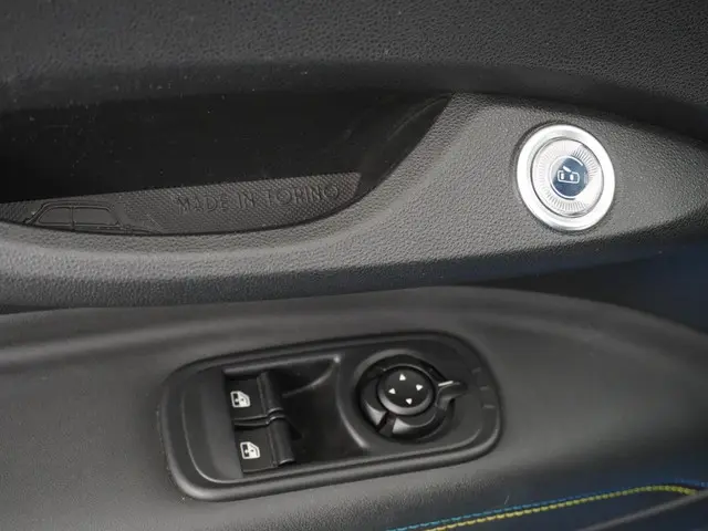Abarth 500e Cabrio Turismo Scorpion 2023 Elektrisch 20