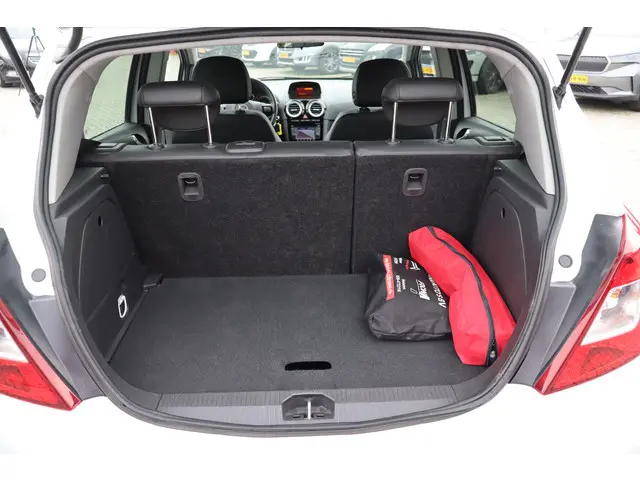 Opel Corsa 1.2 EcoFlex BlitZ LPG 2014 Benzine 16
