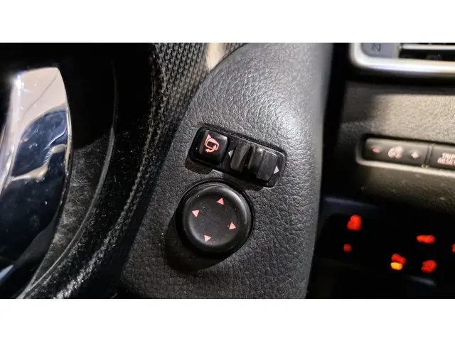 Nissan X-Trail 1.6 DIG-T N-Connecta 2017 Benzine 22