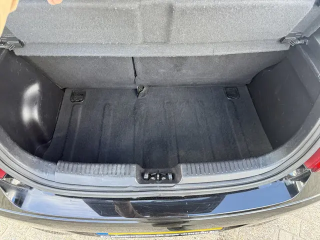 Hyundai i10 1.0 i-Drive Cool*KOPPELINGNIEUW* 2014 Benzine 14