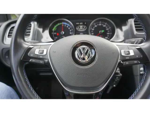 Volkswagen e-Golf E-DITION Ecc Airco 2020 Elektrisch 11