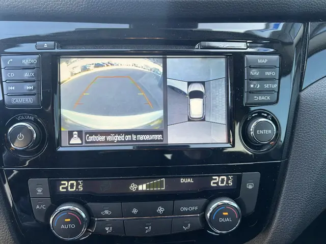 Nissan QASHQAI 1.2 N-Connecta 2017 Benzine 16