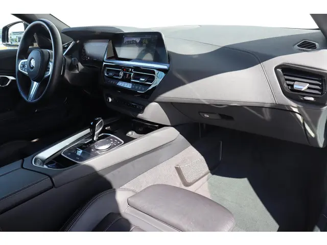 BMW Z4 Roadster M40i High Executive 2024 Benzine 10