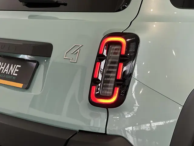 Renault 4 comfort range iconic 52 kWh 2026 Elektrisch 39