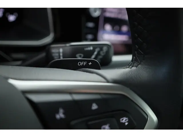 Volkswagen Polo 1.0 TSI R-Line 2025 Benzine 15