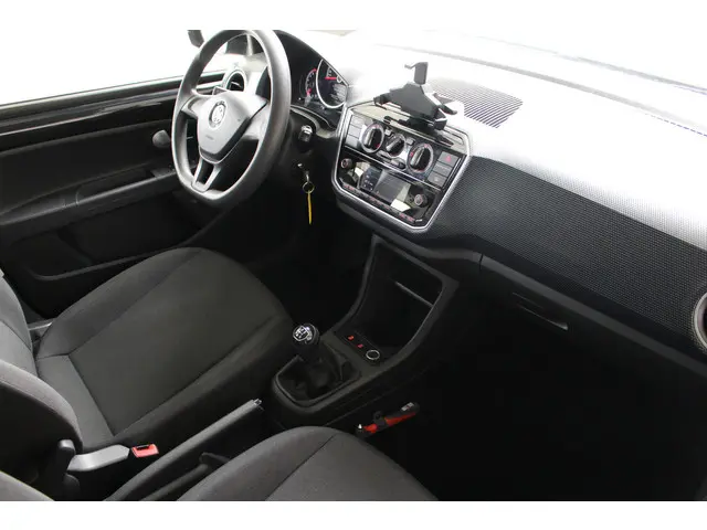Volkswagen up! 1.0 BMT move up! 2019 Benzine 7