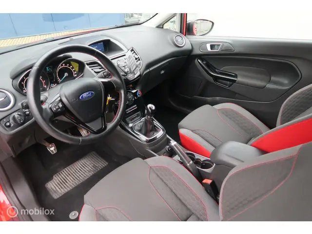Ford Fiesta 1.0 EcoBoost Red Edition 140PK 2016 Benzine 12
