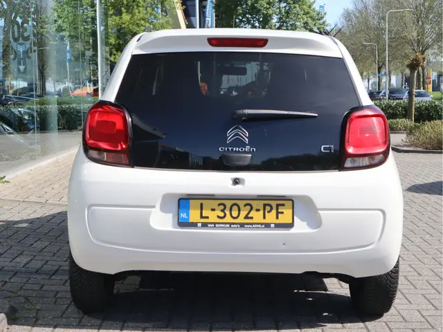 Citroën C1 1.0 VTi 2021 Benzine 16