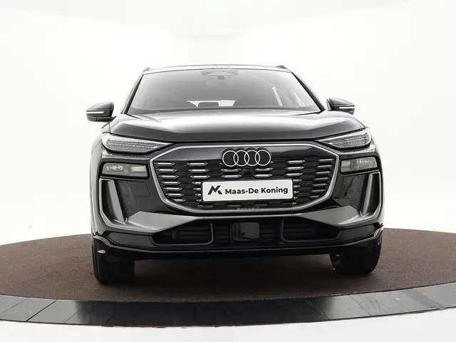 Audi Q6 e-tron Advanced edition 252 PK 2025 Elektrisch 16