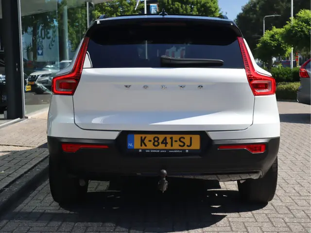 Volvo XC40 1.5 T5 Recharge 2021 Hybride Benzine 19