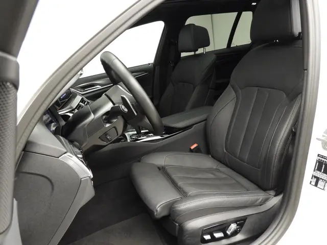 BMW 5 Serie Touring 520d 2024 Diesel 7