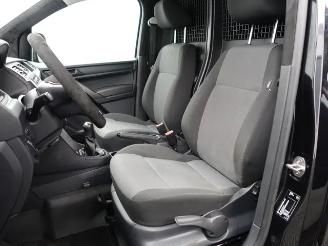 Volkswagen Caddy 2.0 TDI Euro 6 L1 R Line- 2017 Diesel 16