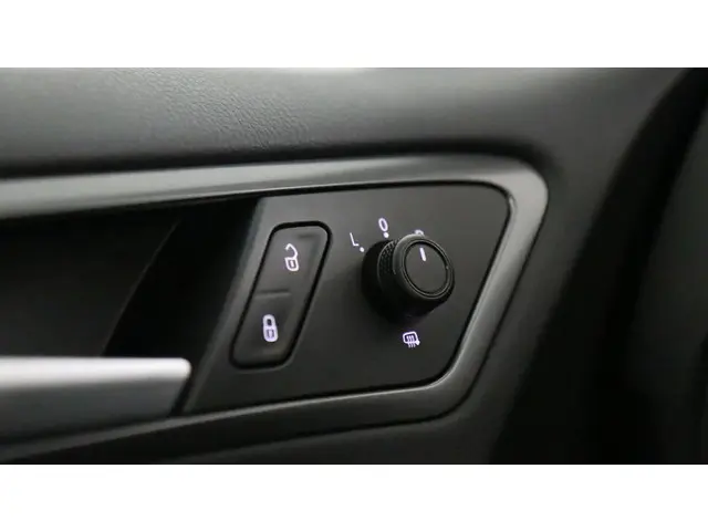 Volkswagen Golf 1.0 TSI 115pk Edition 2017 Benzine 15