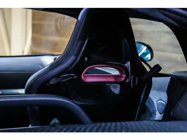 McLaren GT 4.0 V8|Lift|MSO|B&W|Dealer|Pano| 2021 Benzine 21
