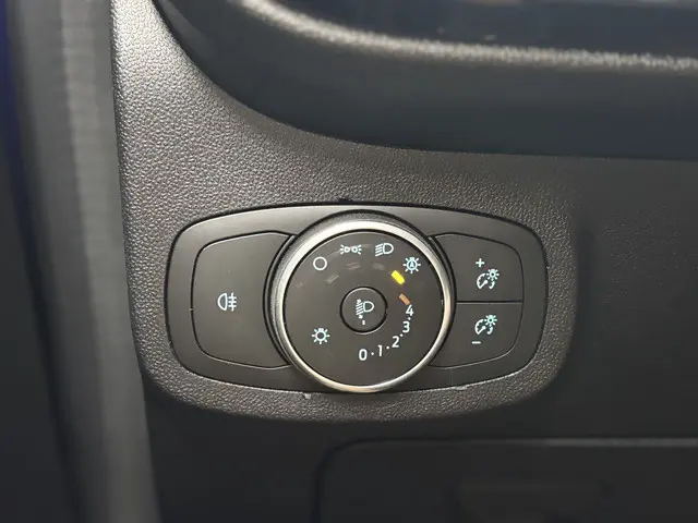 Ford Fiesta 1.1 Trend 2017 Benzine 28