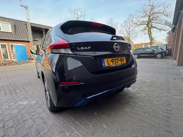 Nissan Leaf Acenta 40 kWh Camera PDC V+A 2018 Elektrisch 3